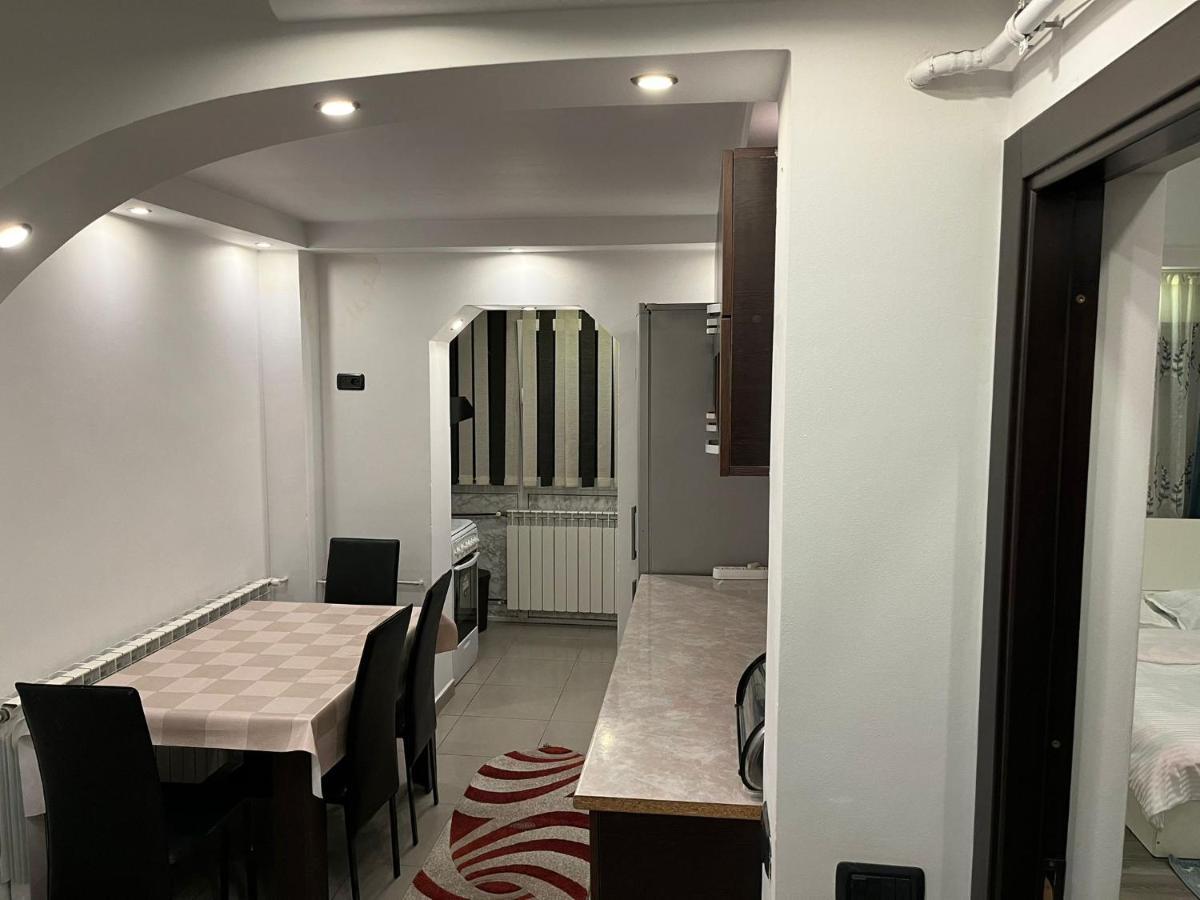 Apartament Mattias Călimăneşti 外观 照片